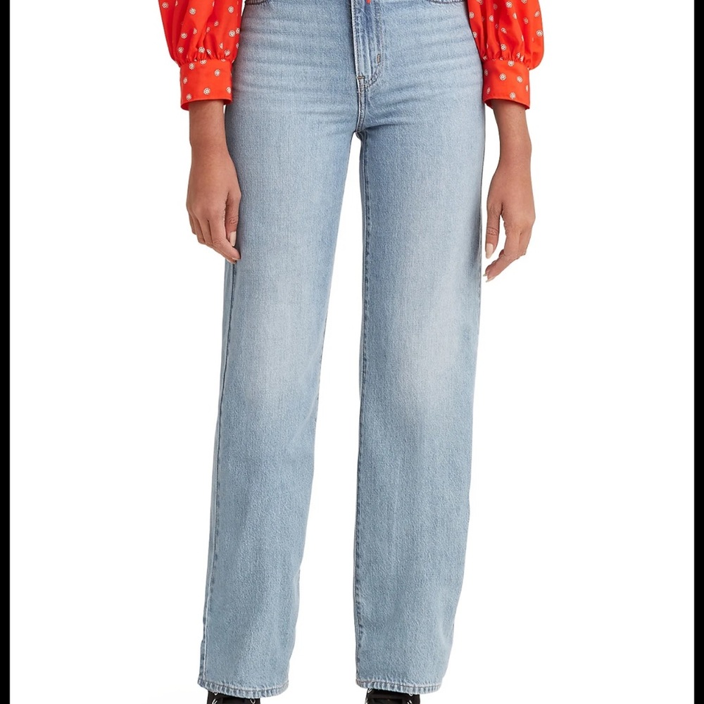 Levi's Women's High Waisted Straight Leg Jeans